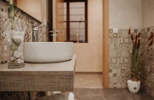 Valdepenas Apartment | Apartamento Deluxe Mediterránea