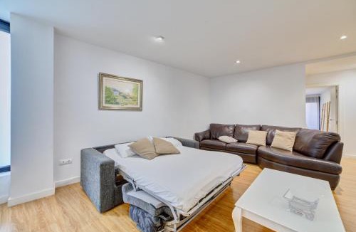 Logrono Historic Centre Apartment | Apartamento el Lobo by Clabao