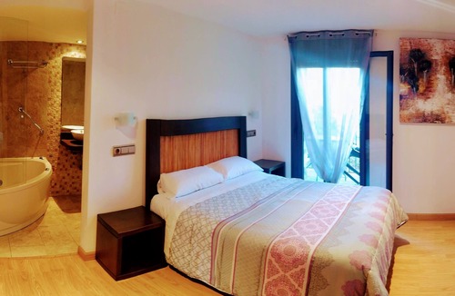 Laspuna Apartment | Apartamento en la Montaña con Vistas al Pirineo