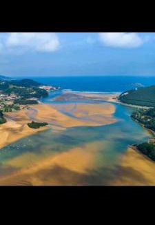 Forua Apartment | Apartamento en pleno corazón de Urdaibai con piscina y muy cerca de las playas