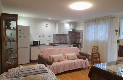 Pinos Genil Apartment | Apartamento Erillas