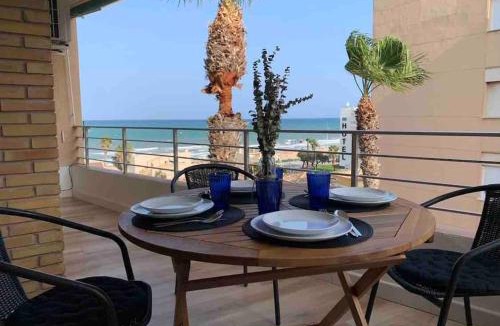 El Moncayo Apartment | Apartamento a 50m de la playa en Guardamar