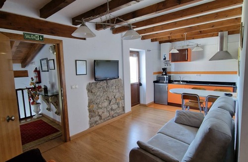 Santillana del Mar Apartment | Apartamentos Viñas - 1 room apartment