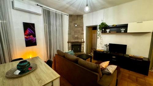 Figueres Apartment | Apartamento felicitat