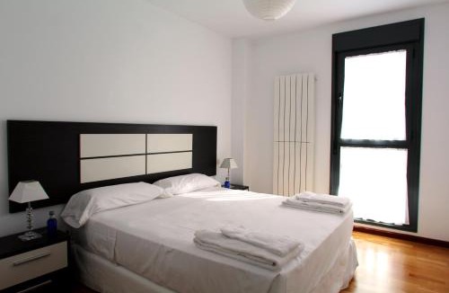 Ciruena Apartment | Apartamento Golf Rioja Alta
