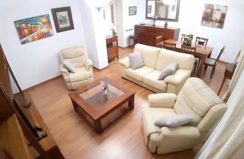 Pla del Bon Repos Apartment | Apartamento Grande - Castillo Santa Barbara