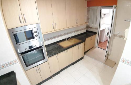 Pla del Bon Repos Apartment | Apartamento Grande - Castillo Santa Barbara