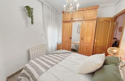 Bogarra Apartment | Apartamento La Plaza!