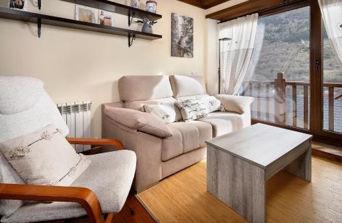 Gausach Apartment | Apartamento La Santeta de Aran