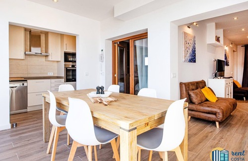 Castell-Platja d'Aro Apartment | Apartamento Las Palmeras modern and centric with community pool
