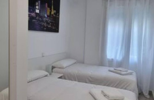 Pueblo Nuevo Apartment | Apartamento LAS Vegas Style, Bien Comunicado