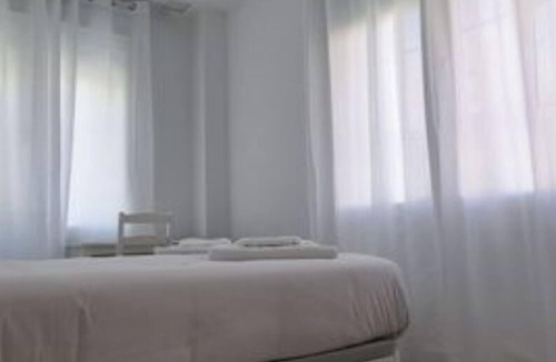 Pueblo Nuevo Apartment | Apartamento LAS Vegas Style, Bien Comunicado
