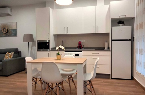 Cordoba Apartment | Apartamento Loft Al Nasir, Cerca del Casco Historico. Muy Amplio y Bonito
