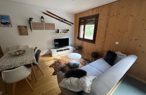 Castiello de Jaca Apartment | Apartamento Luga