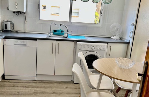 Coveta Fuma Apartment | Apartamento Luminoso, Ideal Para Familias con Piscina y Parking