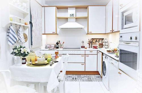 Deustuko San Pedro-Erribera Apartment | Apartamento LUXURY centro Bilbao GARAJE