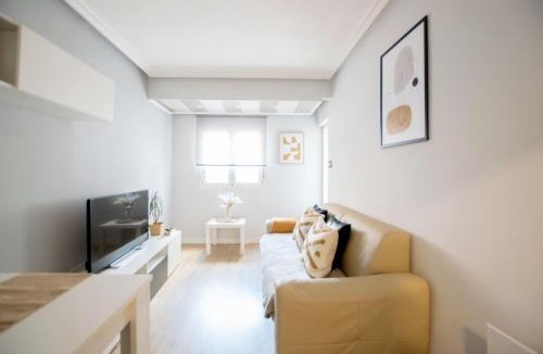 Barrio de Santo Domingo y San Martin Apartment | Apartamento moderno y céntrico en Huesca ciudad
