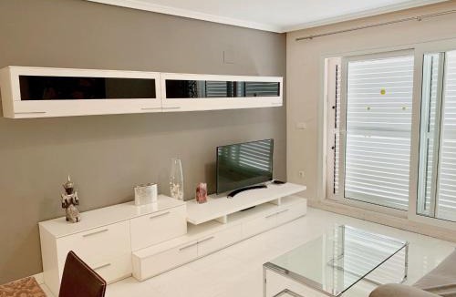 Canet de Berenguer Apartment | Apartamento Nuevo con Gran Terraza y Wifi en Canet