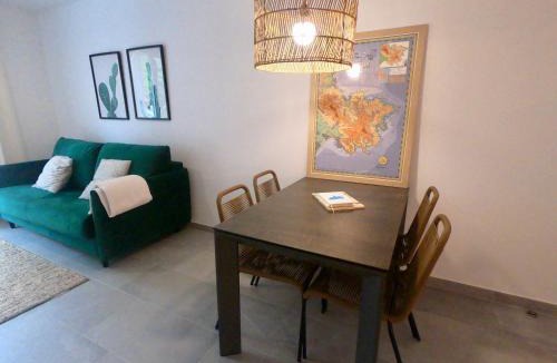 Portlligat Apartment | Apartamento nuevo en el centro con garaje