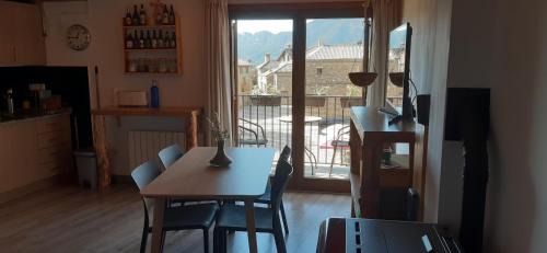 Buerba Apartment | Apartamento Pirineo de Huesca - Cañón de Añisclo