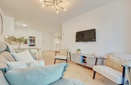 Segundo Ensanche Apartment | Apartamento Salesianos By Clabao