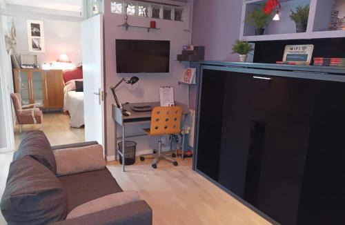 Valladolid Apartment | Apartamento San Quirce - céntrico y reformado- wifi y netflix