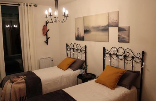 Canfranc-Estacion Apartment | Apartamento Sauce