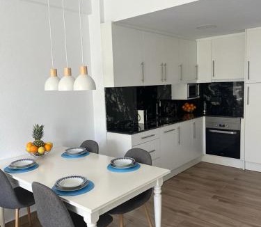 Dehesa de Campoamor Apartment | Apartamento Serenity by the Sea II, Altos de Campoamor, 2 bedrooms, balcony , terrace , tennis court and beautiful swimming pool