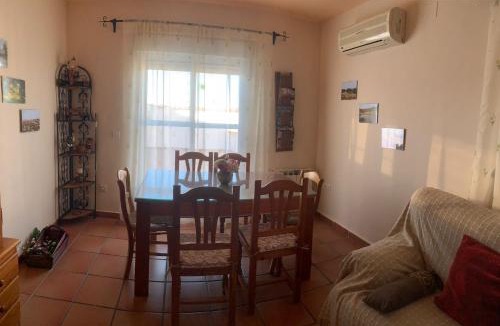 Calzadilla House | APARTAMENTO TURÍSTICO EL ESQUILÓN