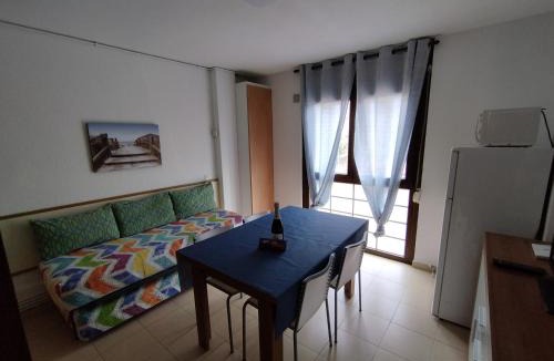 Lloret Town Center Apartment | Apartamento Zodiac AB 6H