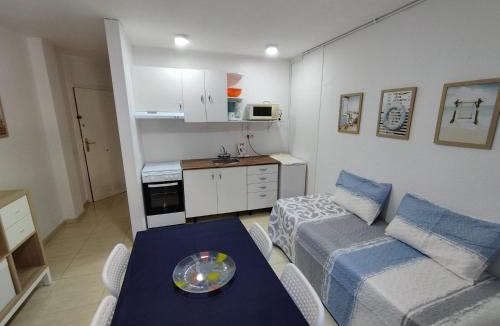 Lloret Town Center Apartment | Apartamento Zodiac AB 3H