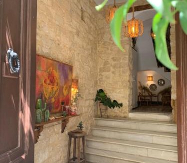 Barri Vell - Santa Creu Apartment | Apartamentos Boutique Villavieja