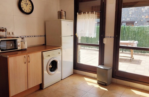 Castiello de Jaca Apartment | Apartamentos Castiello de Jaca 3000