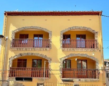 Macanet de Cabrenys Apartment | Apartamentos Cal Ratero