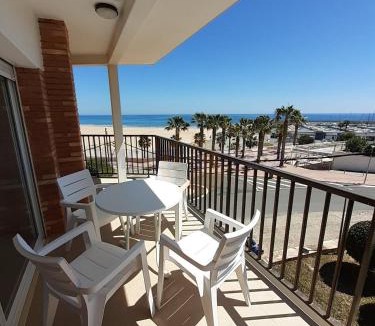 Torredembarra Apartment | Apartamentos Dins Mar Apto. 9