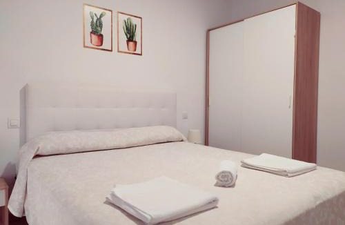 La Guardia Apartment | Apartamentos "EL BARCO"