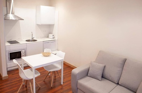 Soto de la Marina Apartment | Apartamentos La Canal