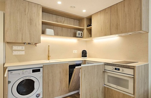Ciutat de les Arts i les Ciencies Apartment | APARTAMENTOS LAS CIENCIAS T. Wifi + Parking + Aire Acondicionado