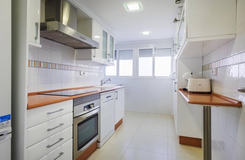 El Puig de Santa Maria Apartment | Apartamentos familiares en El Puig con piscina