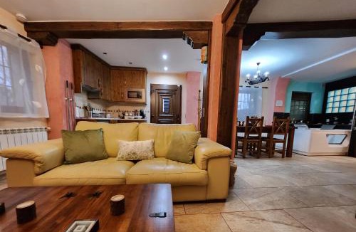 Arbancon Apartment | Apartamentos Fuentevieja