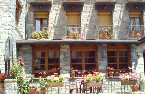 Broto Apartment | Apartamentos Gabarre