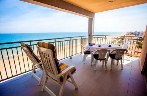 Plaza De La Costera Apartment | Apartamentos Guillem