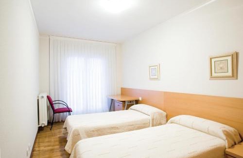 Logrono Apartment | Apartamentos La Aurora by Clabao