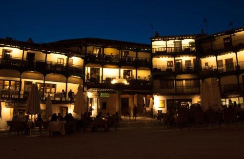 Chinchon Apartment | Apartamentos La Columna
