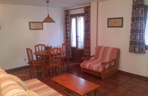 Benasque Apartment | Apartamentos Petronilla