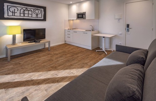 Castelldefels Hotel | Apartamentos Playa de Castelldefels