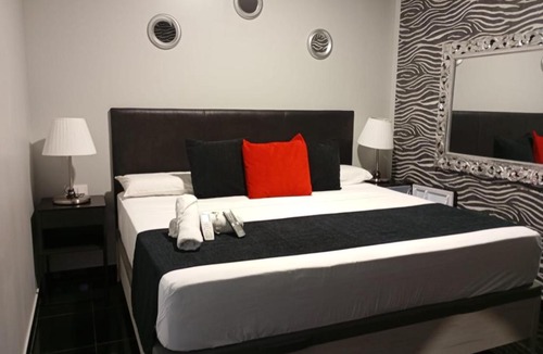 Torrefiel Hotel | Apartamentos Rous - Solo adultos