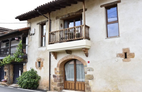 Lierganes Apartment | Apartamentos Rurales "pozas de Luna". Cabárceno - Liérganes