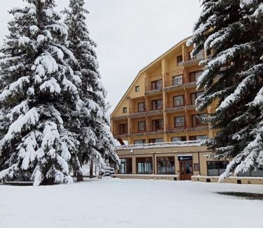 Cerler Apartment | Apartamentos SNÖ Edelweiss