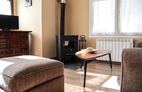Salardu Apartment | Apartamentos SNÖ Mont Romies